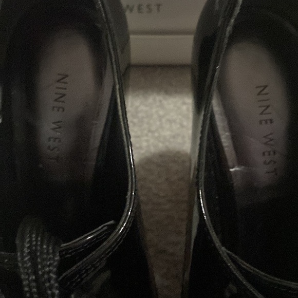 Blk/ patent ankle bootie size 8M Nine West - Picture 2 of 5